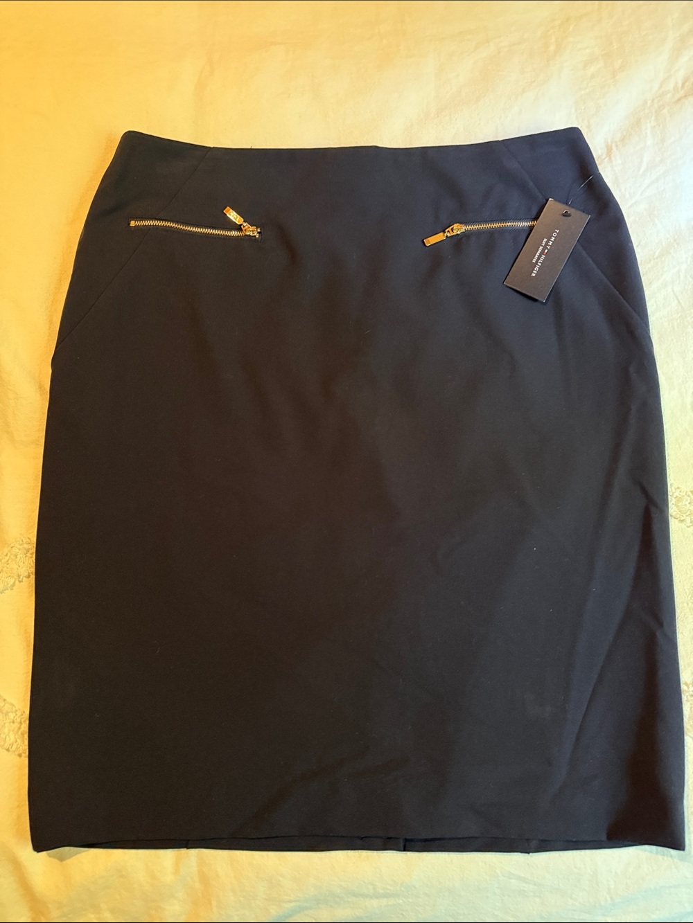Tommy Hilfiger skirt size 14 navy NWT